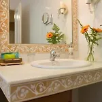 Casa Camila 3*