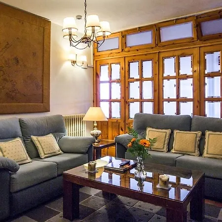Hotel Casa Camila Oviedo