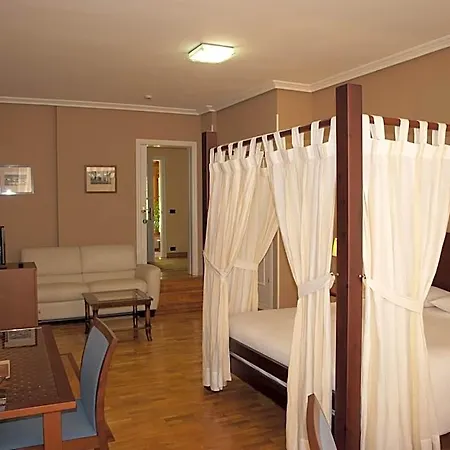 Hotel Casa Camila 3*
