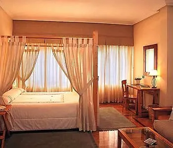 Casa Camila 3* オビエド