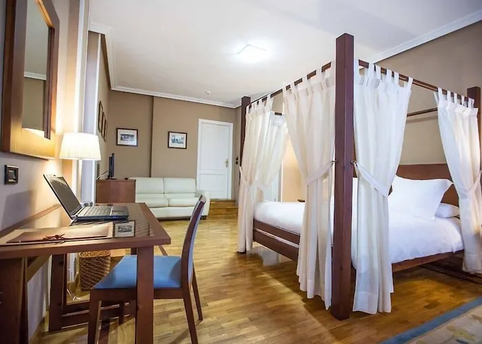 Hotel Casa Camila Oviedo